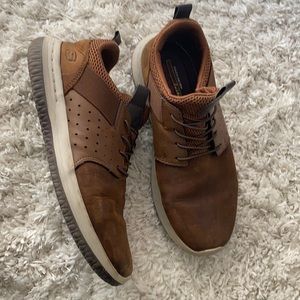 Size 9 brown shoes